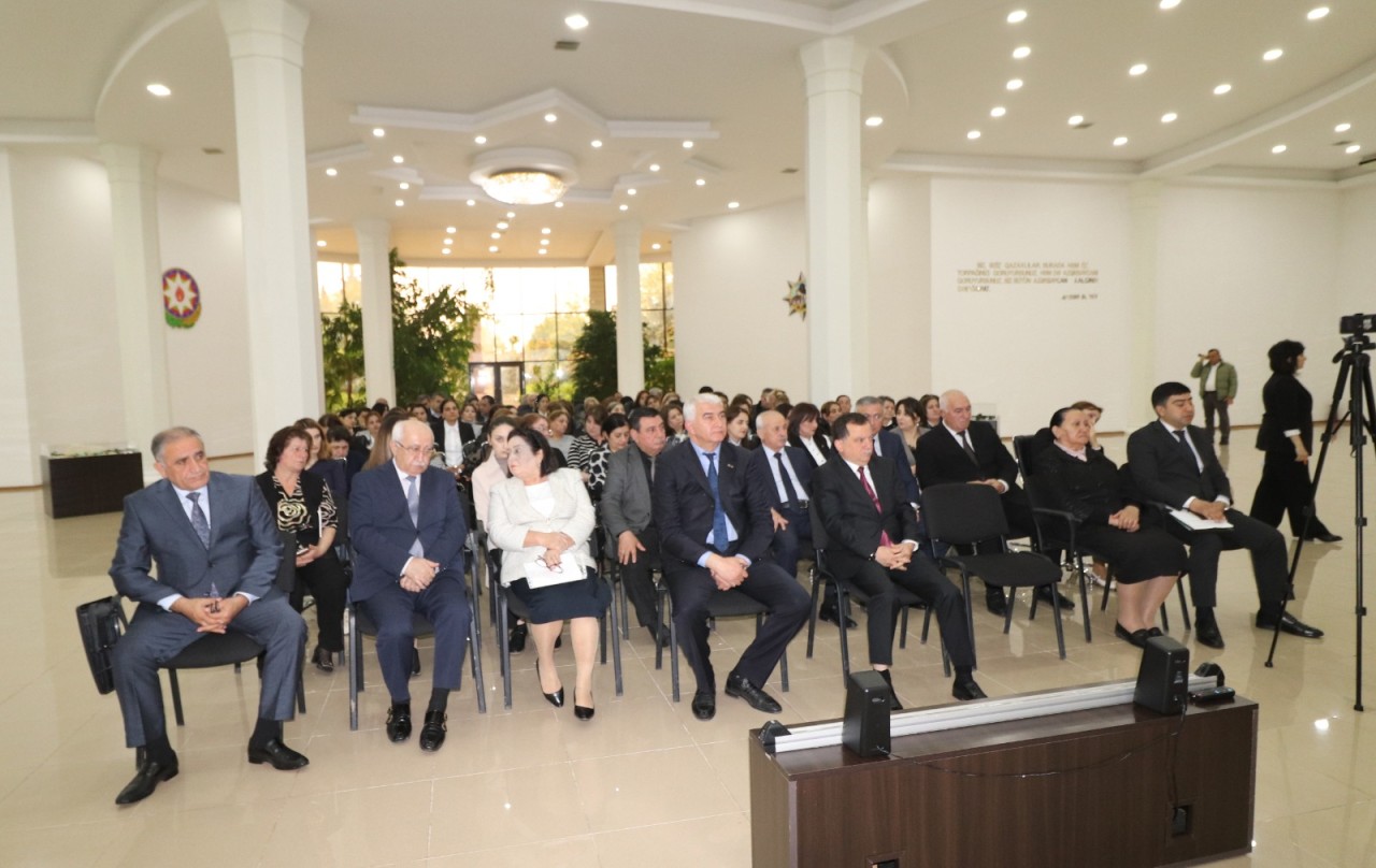 Qazaxda “Zirvələrə yüksələn zərif insan ömrü” adlı tədbir keçirildi - FOTOLAR